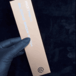 MAXYMOVA Silicone Brow Patches – Hypoallergenic Model - Image 4